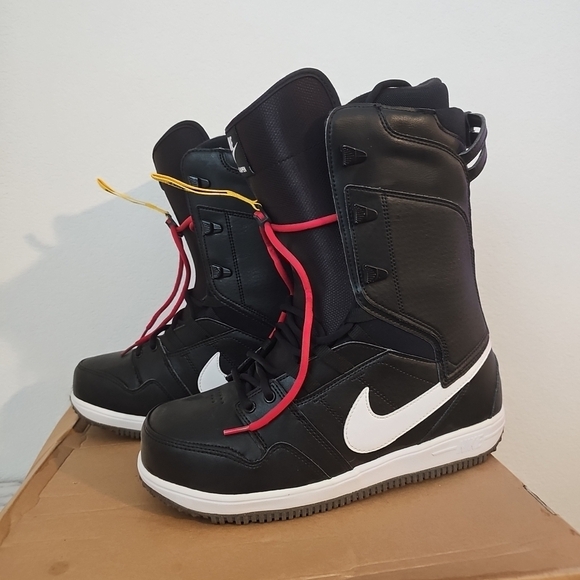 🔥 Nike x Vapen Snowboard Boots | Size 10 | DEADSTOCK | Rare Collector Item - Picture 1 of 9